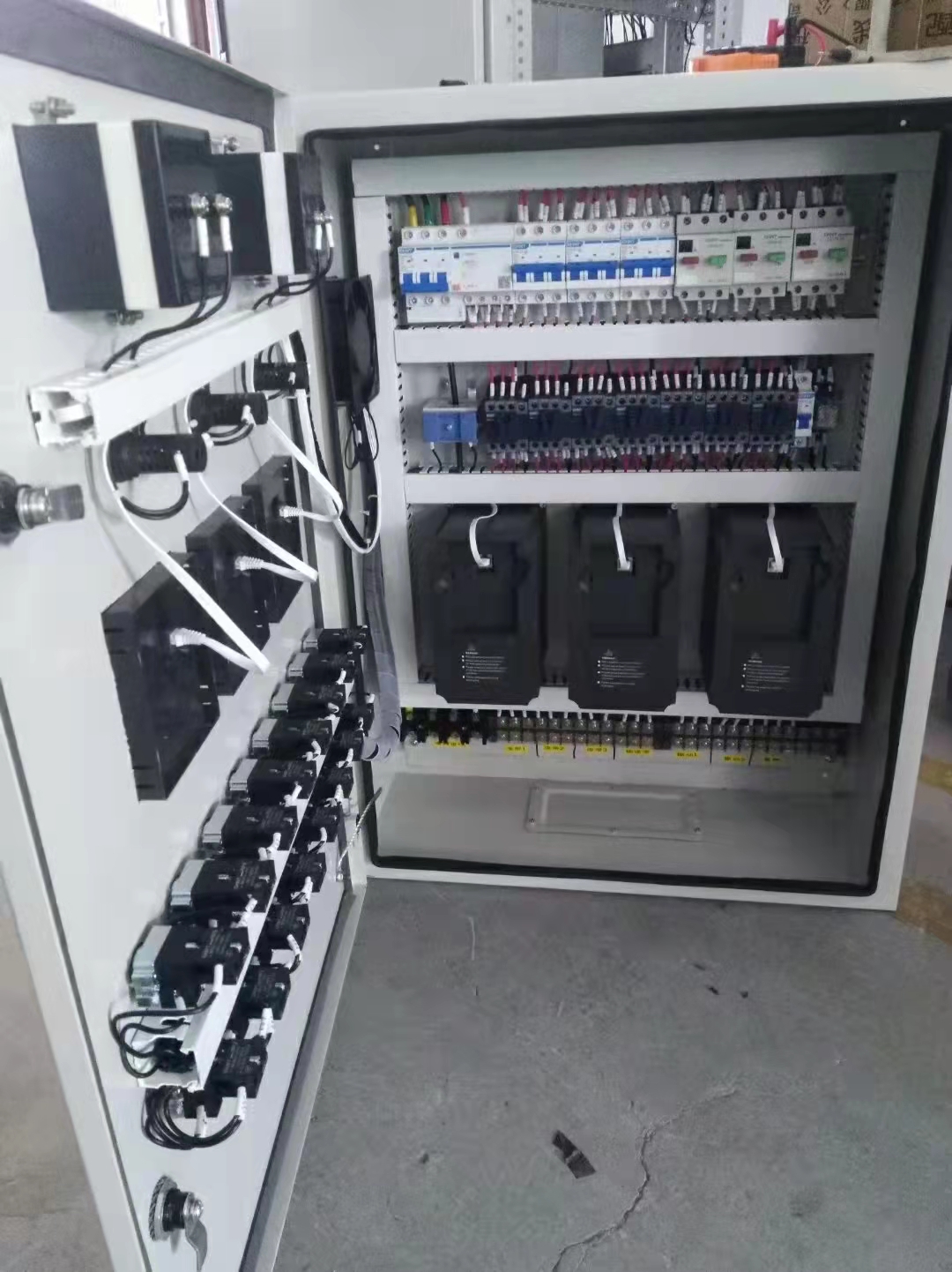配電柜